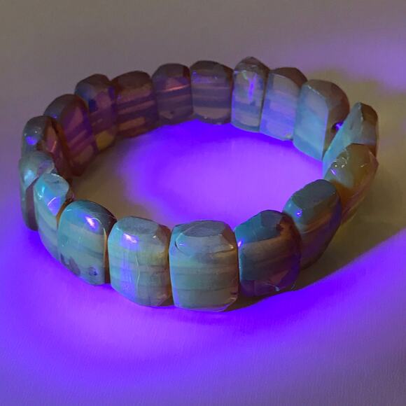 Vintage BALTIC AMBER Stretch BRACELET 20 Grams Dark and Light Honey Color - Picture 3 of 17